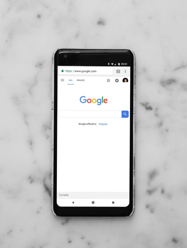 Smartphone with google search bar open