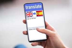 translation app on phone from English to get website in Spanish